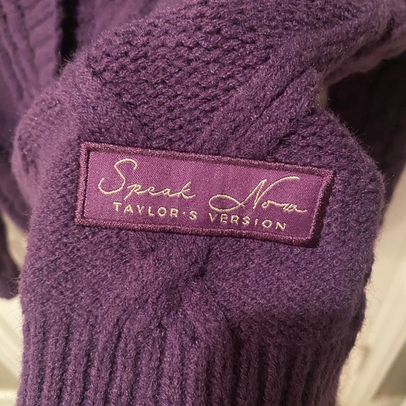 Taylor Swift Speak Now Cardigan - Picture 3 of 4